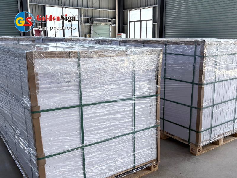 Deformação de placa de espuma de PVC: armazenamento e instalação | Goldensign
